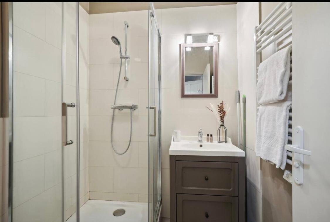 Appartement Jeu De Paume à Versailles Extérieur photo